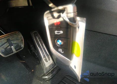 2022 BMW X4 xDrive30I z USA, uszkodzony, nr VIN 5UX33DT08N9M26219